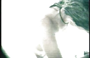 XXX Làm tình trong một tiệm tình phimsex viétup dục